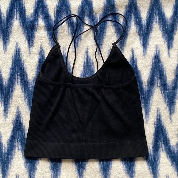 UO BDG Strappy Cropped Tank Top - Picture 5 of 6